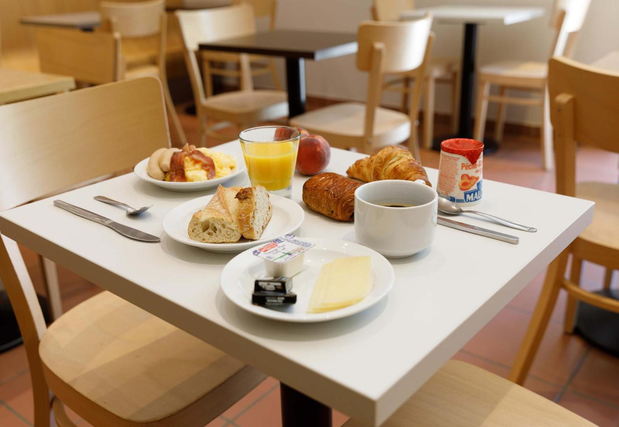 B&B Hotel Le Puy-En-Velay Vals-pres-le-Puy Zewnętrze zdjęcie
