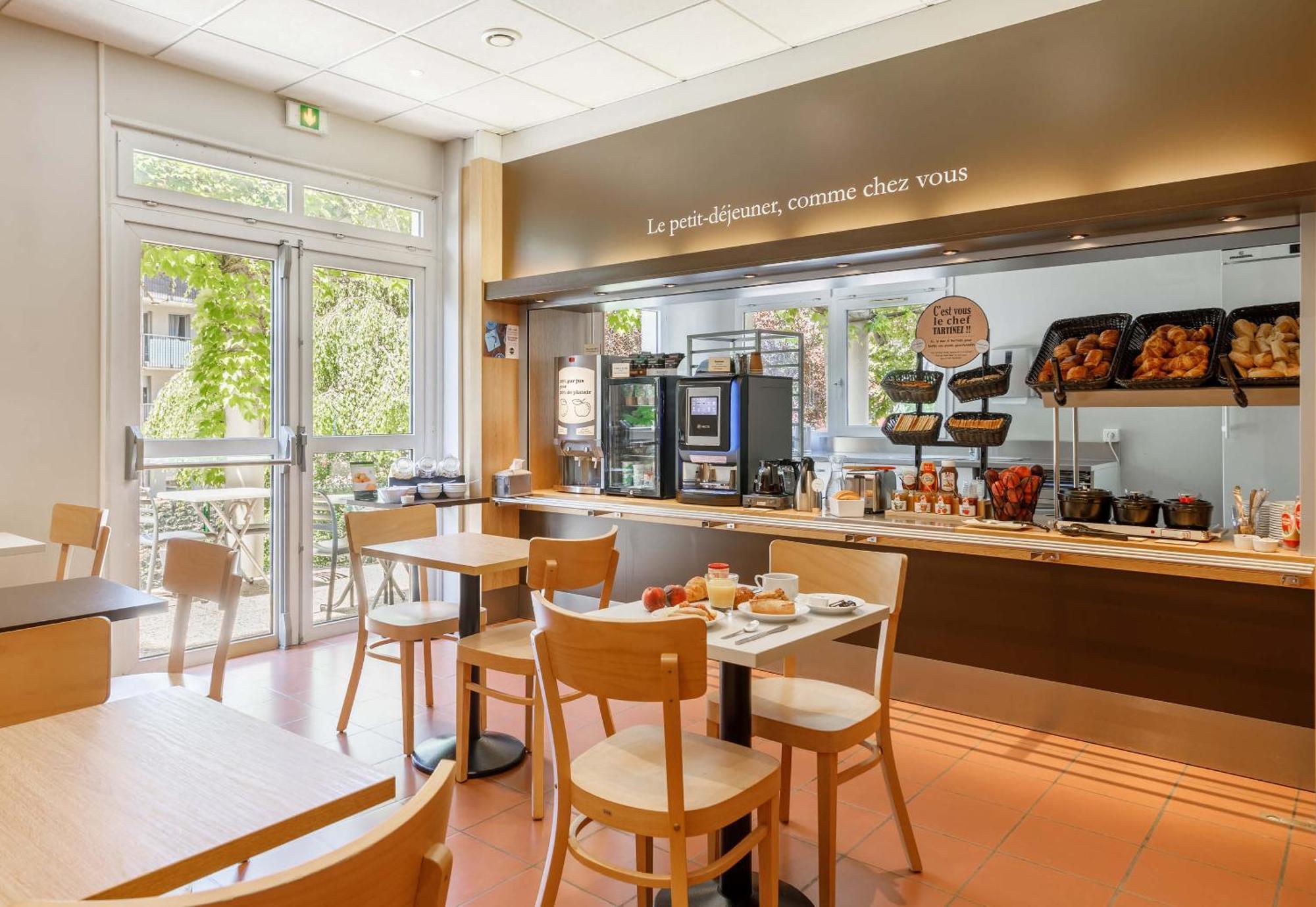 B&B Hotel Le Puy-En-Velay Vals-pres-le-Puy Zewnętrze zdjęcie